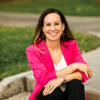 Lynne Ghelfi